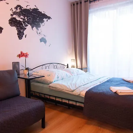 Apartament Loftowy Wypoczynek Goldair Poznan Exterior photo