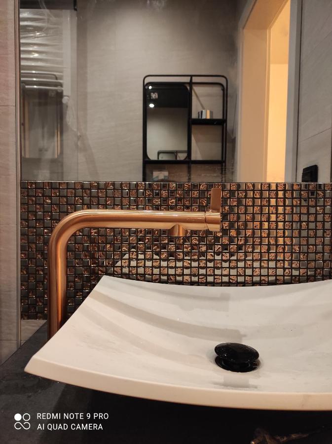 Loftowy Wypoczynek Goldair Apartment Poznan