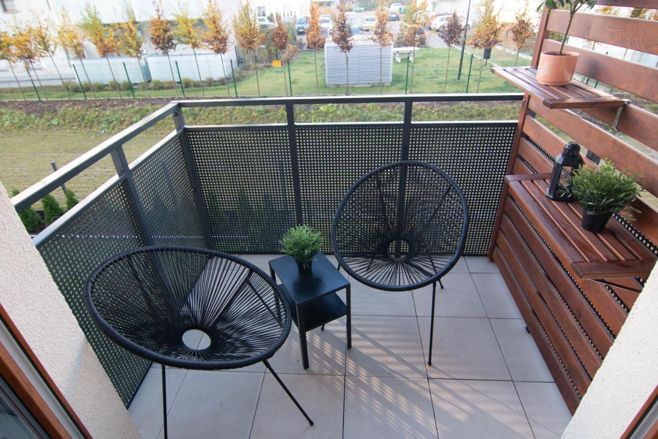 Loftowy Wypoczynek Goldair Apartment Poznan